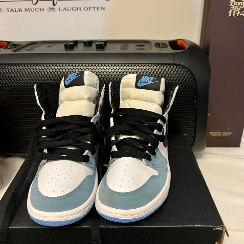 ❌SOLD❌Retro 1